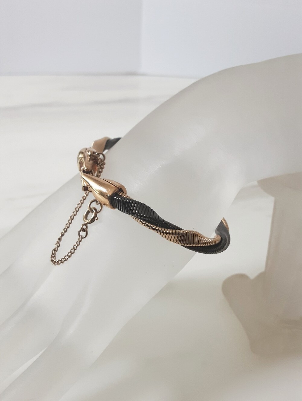 MONET Two-Tone Twisted Black and Gold Cable Bracelet with Safety Chain 7" NWOT